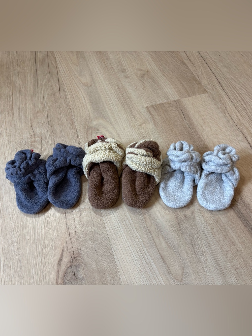 Zutano Cozie Fleece Stay On Baby Booties Bundle 18M Toddler Slipper Grippers 3Pk